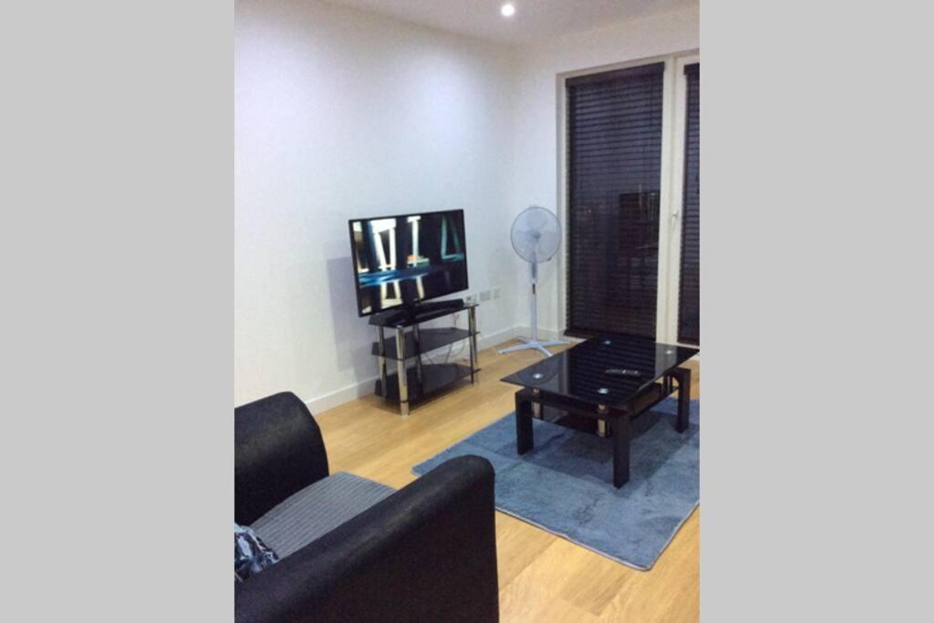 Max'Em Lexington Luxury Apartment Слау Экстерьер фото