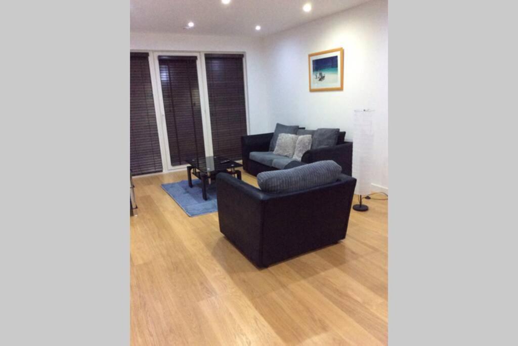 Max'Em Lexington Luxury Apartment Слау Экстерьер фото